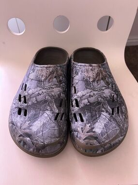 Realtree Camo Slip-On Clog
